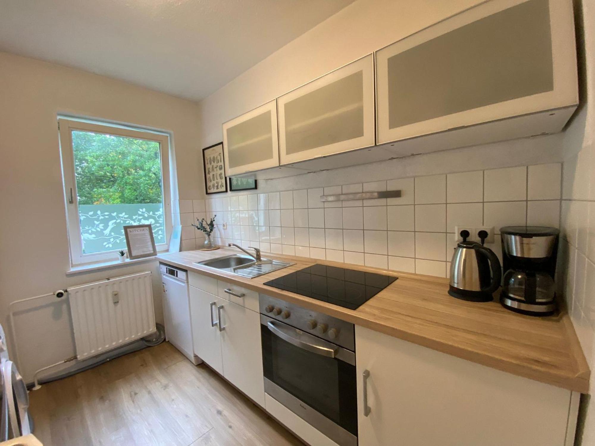 Zentrale 3-Zimmer Wohnung Mit Balkon - Perfekt Fuer Monteure Und Familien Neumünster Zewnętrze zdjęcie