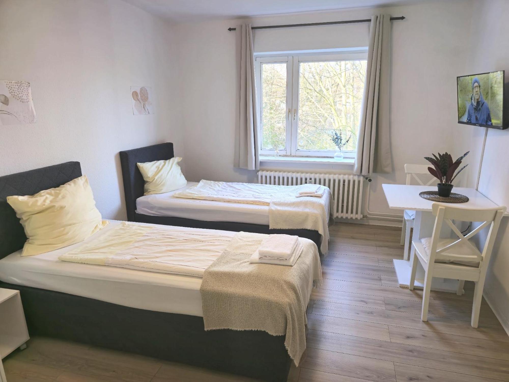 Zentrale 3-Zimmer Wohnung Mit Balkon - Perfekt Fuer Monteure Und Familien Neumünster Zewnętrze zdjęcie